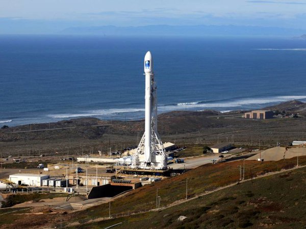 SpaceX третий раз использует первую ступень ракеты